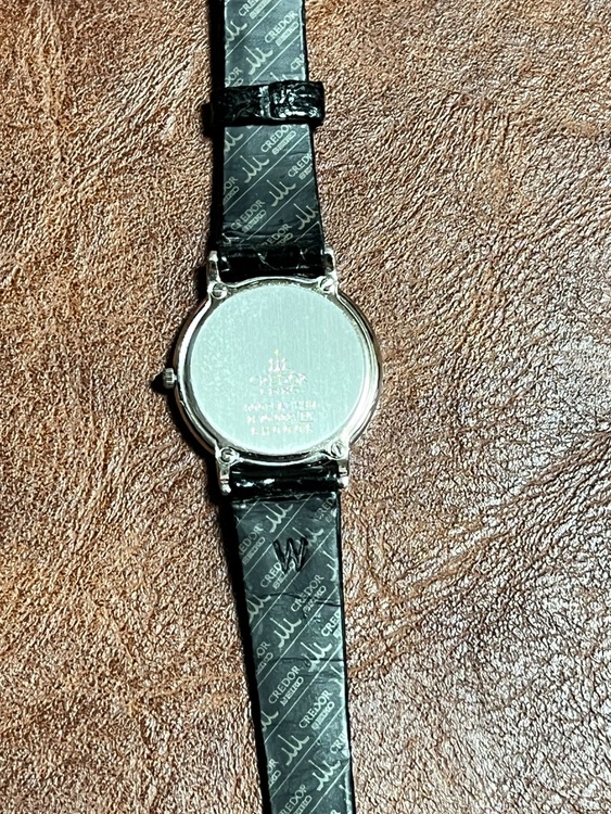 クレドール　900PLATINUM 2F70-0331 R0（高級時計）の商品画像 - 査定依頼日：2025年8月19日 - 最高査定価格：60,000円