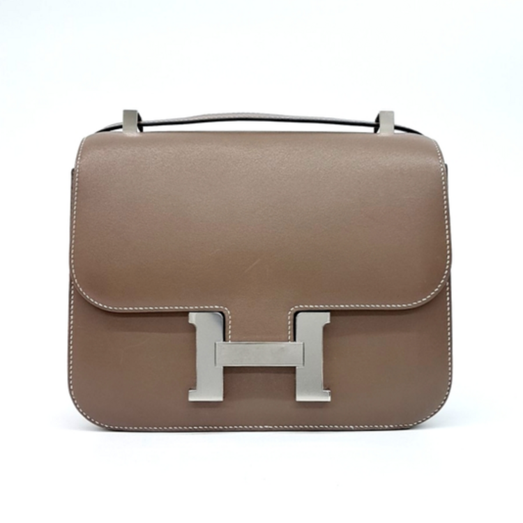 コンスタンス24（ブランドバッグ）の商品画像 - 査定依頼日：2025年8月11日 - 最高査定価格：1,300,000円