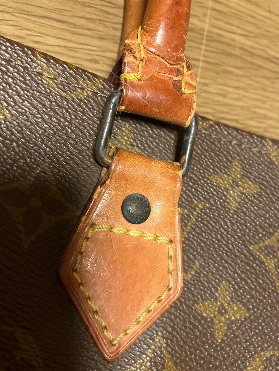 サックプラ （ブランドバッグ）の商品画像 - 査定依頼日：2025年12月10日 - 最高査定価格：60,000円