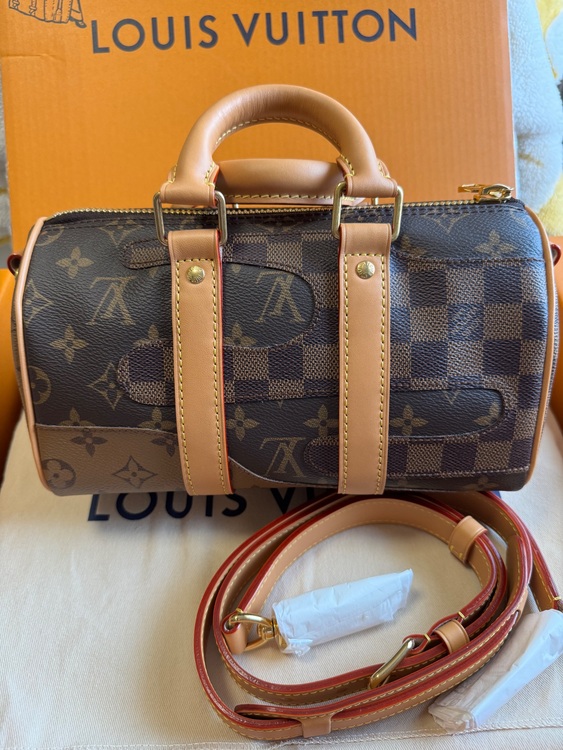 M15428 キーポルバンドリエール25（ブランドバッグ）の商品画像 - 査定依頼日：2025年8月25日 - 最高査定価格：350,000円