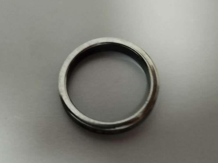 ティファニーナノーリングブラックチタン17号（金・貴金属）の商品画像 - 査定依頼日：2025年5月6日 - 最高査定価格：100,000円