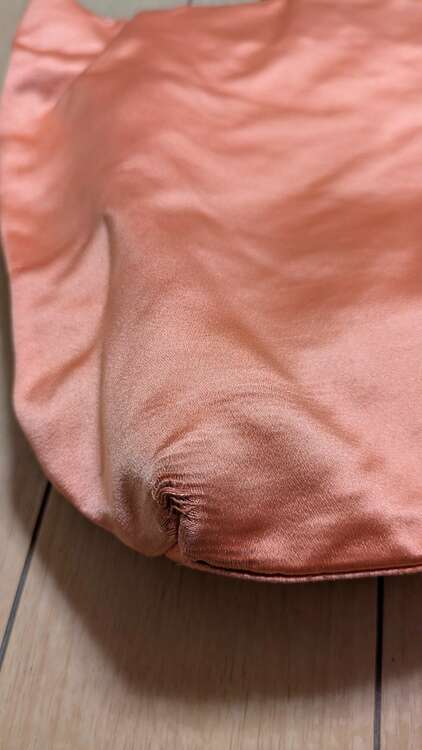 プラダ  （ブランドバッグ）の商品画像 - 査定依頼日：2025年4月24日 - 最高査定価格：3,000円