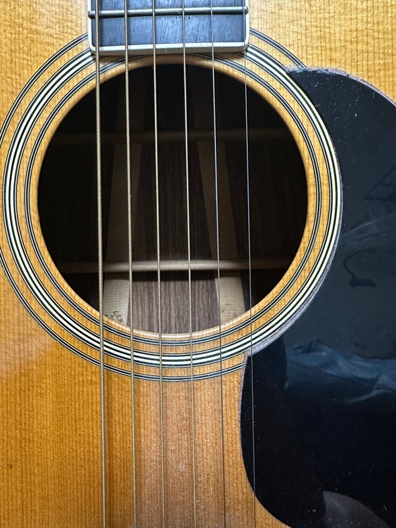 1974製　D-35（ピアノ・楽器・PA機材）の商品画像 - 査定依頼日：2026年8月30日 - 最高査定価格：220,000円
