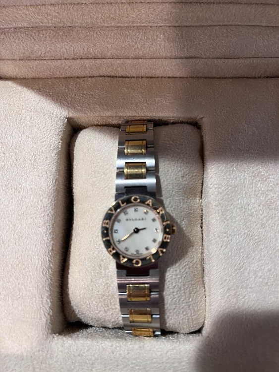 ブルガリ ブルガリブルガリ BB P23W$G/12N（高級時計）の商品画像 - 査定依頼日：2026年1月29日 - 最高査定価格：320,000円