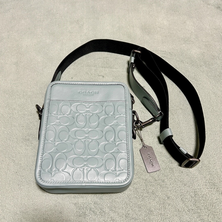 その他 コーチ （ブランドバッグ）の商品画像 - 査定依頼日：2025年12月6日 - 最高査定価格：5,000円