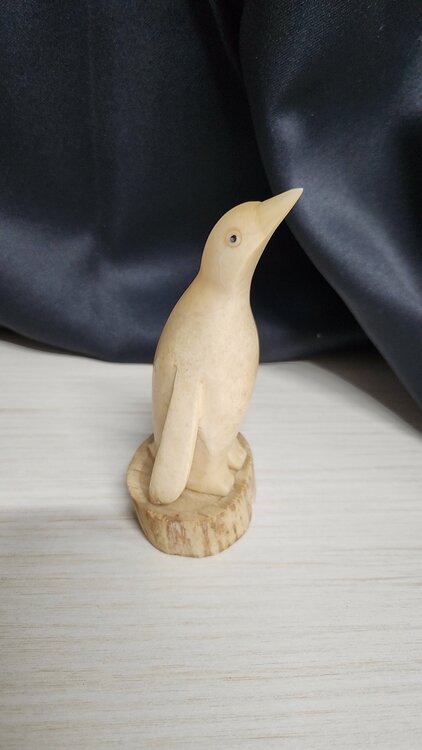 マッコウクジラ　牙（美術品・骨董品）の商品画像 - 査定依頼日：2025年12月22日 - 最高査定価格：20,000円