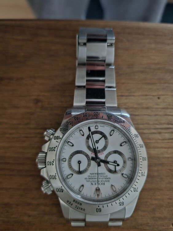 ロレックス デイトナ 116520（高級時計）の商品画像 - 査定依頼日：2025年11月23日 - 最高査定価格：4,000,000円