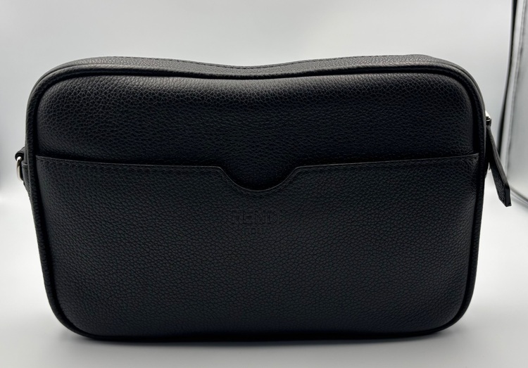 フェンディ  （ブランドバッグ）の商品画像 - 査定依頼日：2025年8月5日 - 最高査定価格：100,000円