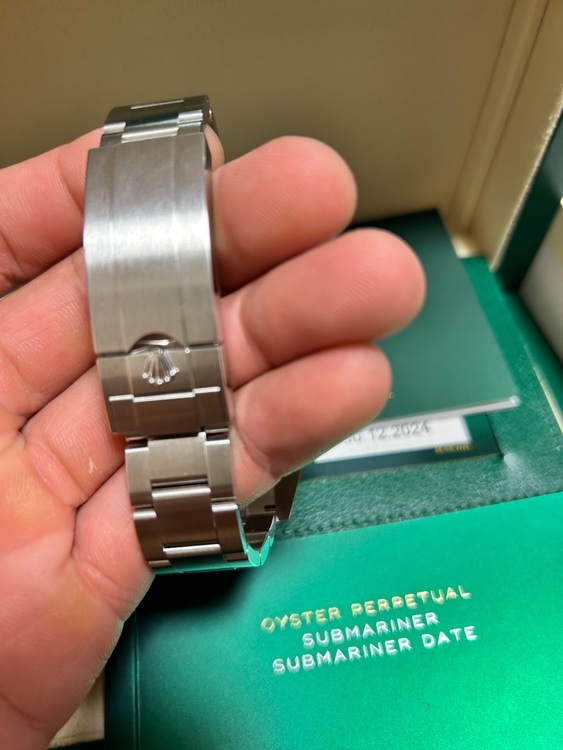 ロレックス サブマリーナー 126610Ln（高級時計）の商品画像 - 査定依頼日：2025年7月29日 - 最高査定価格：2,000,000円