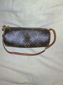 小型ポーチ（ブランド財布・小物）の商品画像 - 査定依頼日：2024年9月23日 - 最高査定価格：8,000円