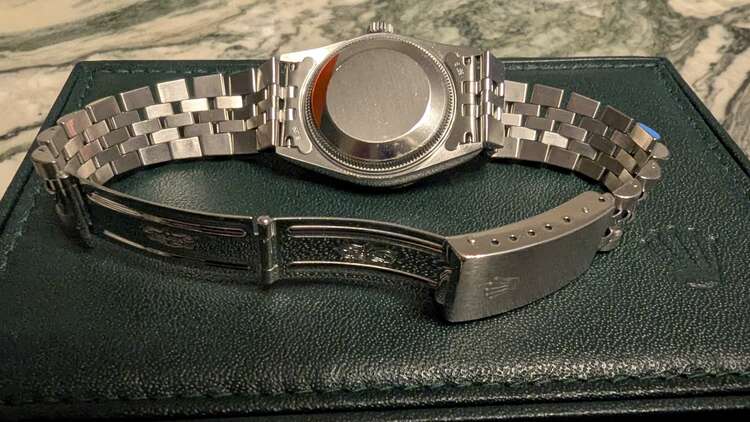 ロレックス パーペチュアルデイト 68274NA（高級時計）の商品画像 - 査定依頼日：2025年3月17日 - 最高査定価格：550,000円