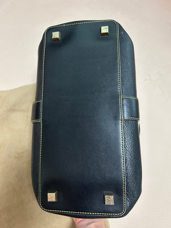 種類忘れてしまいました。（ブランドバッグ）の商品画像 - 査定依頼日：2026年5月29日 - 最高査定価格：50,000円