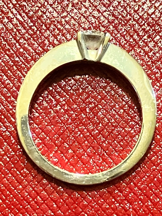 カルティエ ソリテール リング Pt950 ダイヤ0.36ct（宝石）の商品画像 - 査定依頼日：2026年7月13日 - 最高査定価格：100,000円