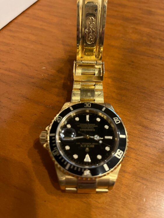 ロレックス デイトナ 16618LN9325（高級時計）の商品画像 - 査定依頼日：2025年1月22日 - 最高査定価格：4,500,000円