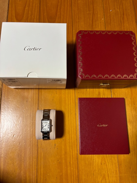 カルティエ タンク W520001（高級時計）の商品画像 - 査定依頼日：2025年8月30日 - 最高査定価格：380,000円