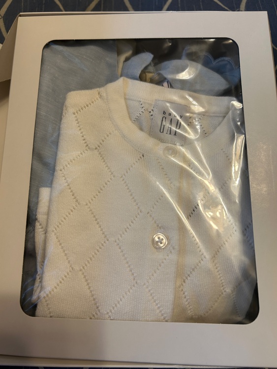 GAP ベビー服（古着・ファッション）の商品画像 - 査定依頼日：2025年8月15日 - 最高査定価格：1,000円