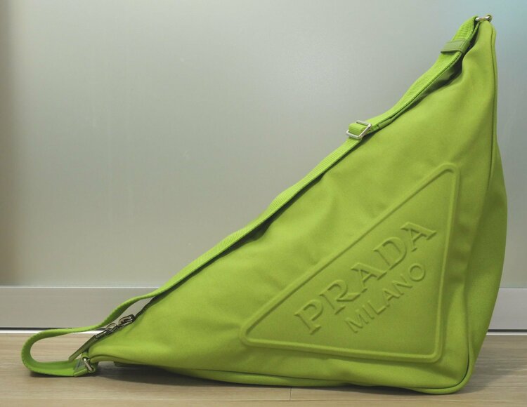 プラダ  （ブランドバッグ）の商品画像 - 査定依頼日：2026年2月10日 - 最高査定価格：80,000円