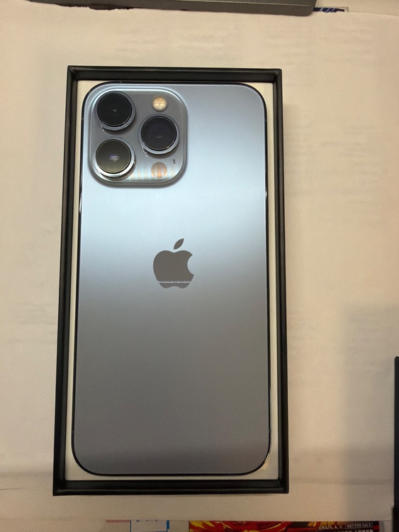 iPhone（スマホ）の商品画像 - 査定依頼日：2026年9月4日 - 最高査定価格：43,500円