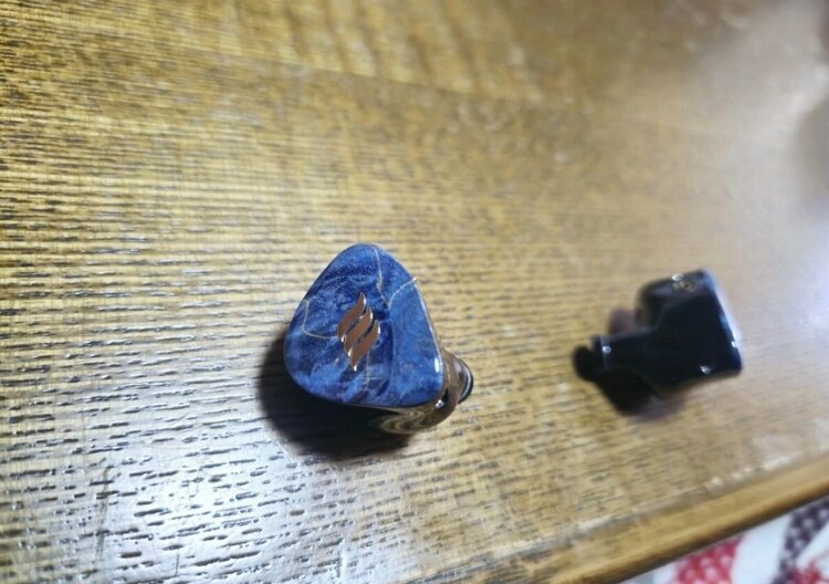 EFFECT AUDIO　Gaea（オーディオ・スピーカー）の商品画像 - 査定依頼日：2026年2月15日 - 最高査定価格：60,000円