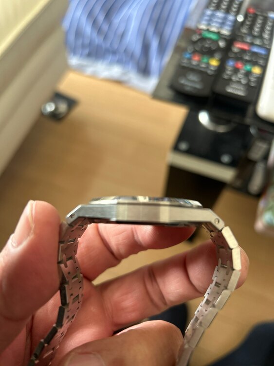 オーデマピゲ ロイヤルオーク （高級時計）の商品画像 - 査定依頼日：2025年3月8日 - 最高査定価格：7,350,000円