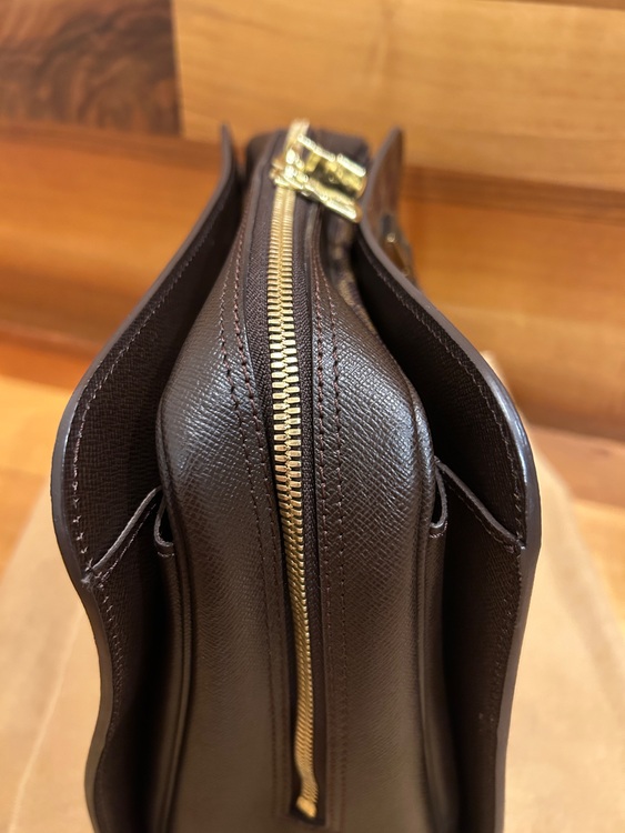 ルイヴィトン ダミエ （ブランドバッグ）の商品画像 - 査定依頼日：2025年9月30日 - 最高査定価格：100,000円