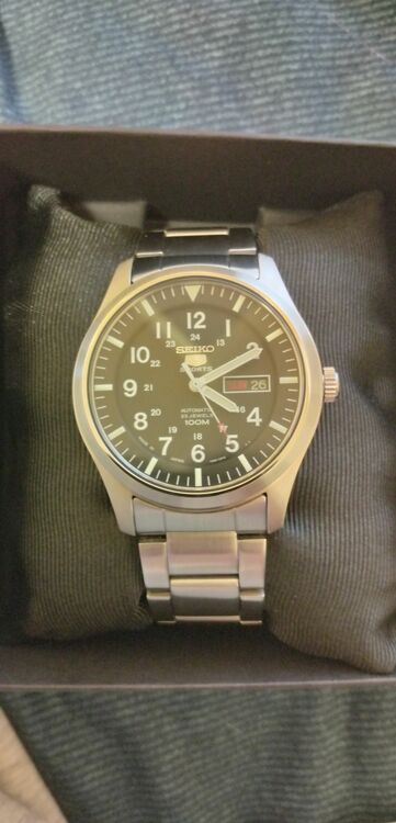 SEIKOファイブ（高級時計）の商品画像 - 査定依頼日：2025年10月27日 - 最高査定価格：12,000円