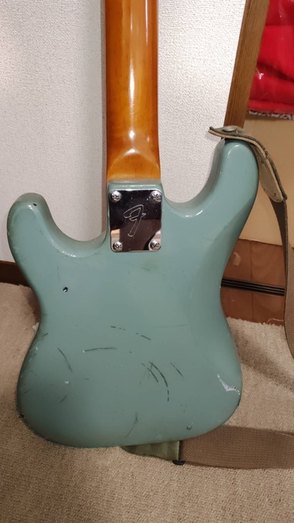fender mini Stratocaster（ピアノ・楽器・PA機材）の商品画像 - 査定依頼日：2026年9月2日 - 最高査定価格：30,000円