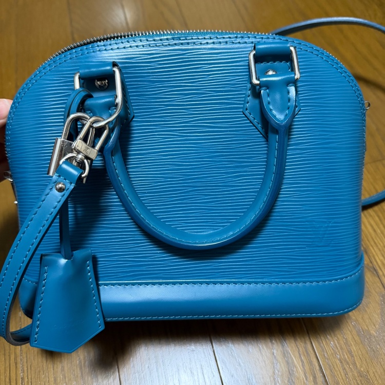 アルマbb（ブランドバッグ）の商品画像 - 査定依頼日：2026年3月6日 - 最高査定価格：120,000円