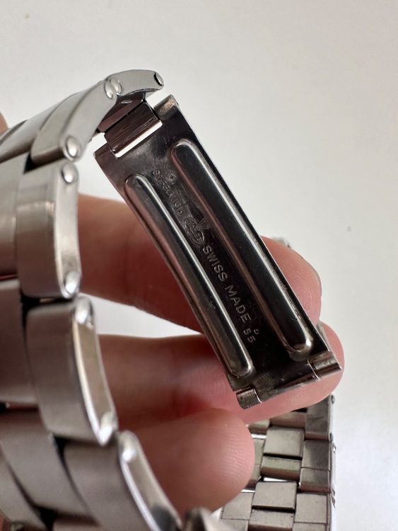 オイスターデイト（高級時計）の商品画像 - 査定依頼日：2025年7月26日 - 最高査定価格：730,000円