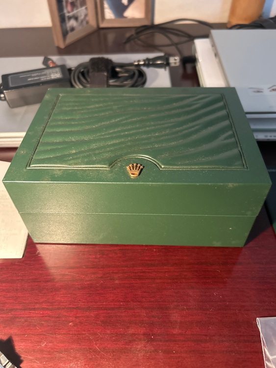 オイスターパーペチュアル（高級時計）の商品画像 - 査定依頼日：2025年10月22日 - 最高査定価格：1,500,000円