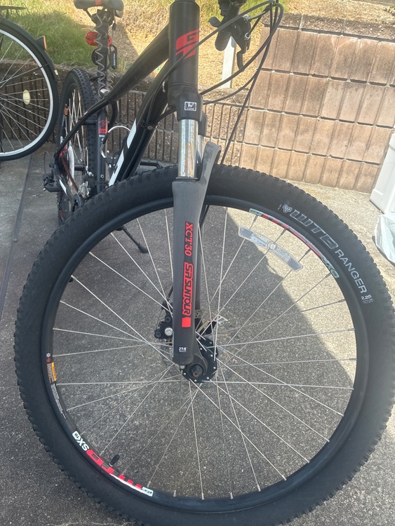 GT アグレッサー コンプ ブラック（自転車）の商品画像 - 査定依頼日：2026年5月24日 - 最高査定価格：15,000円