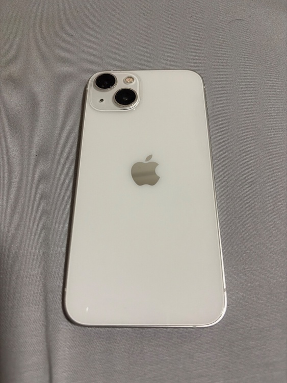 iPhone iPhone 13 128GB au（スマホ）の商品画像 - 査定依頼日：2026年8月20日 - 最高査定価格：35,500円
