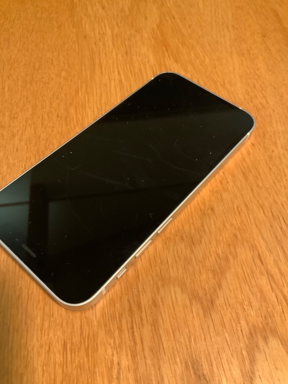 iPhone 12 mini 256GB SIMフリー（スマホ）の商品画像 - 査定依頼日：2025年12月30日 - 最高査定価格：21,000円