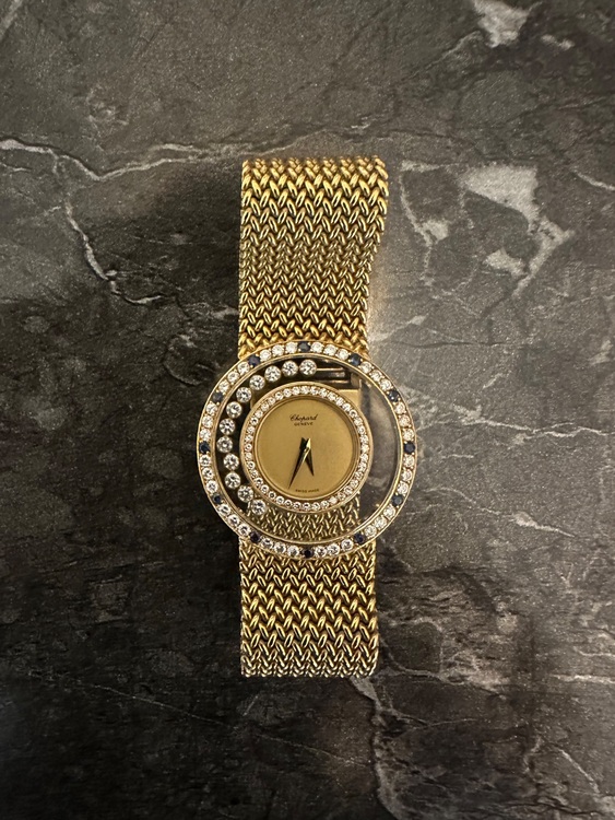 ショパール ハッピーダイヤモンド （高級時計）の商品画像 - 査定依頼日：2025年10月9日 - 最高査定価格：1,100,000円