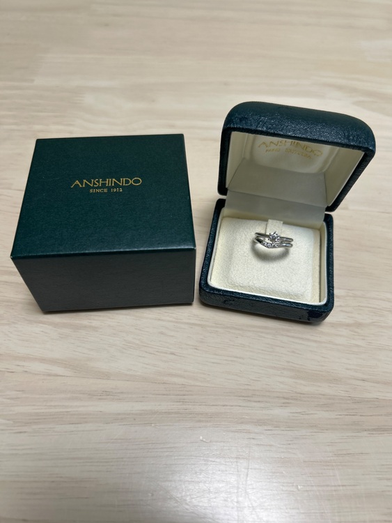 安心堂　結婚指輪（宝石）の商品画像 - 査定依頼日：2025年11月28日 - 最高査定価格：100,000円