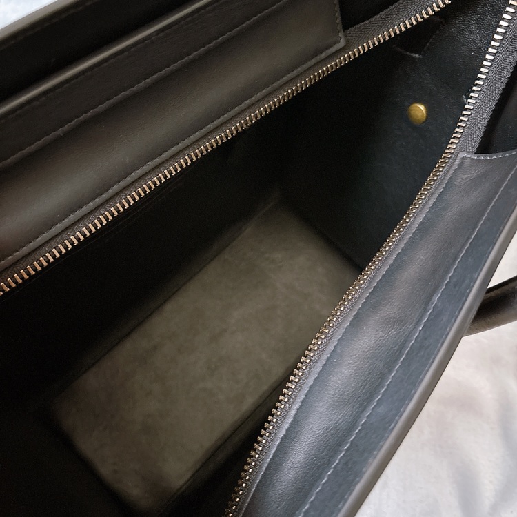 ラゲージマイクロショッパー（ブランドバッグ）の商品画像 - 査定依頼日：2025年9月17日 - 最高査定価格：110,000円