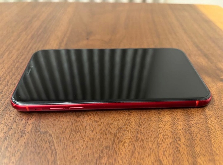iPhone iPhoneXR 64GB SIMフリー（スマホ）の商品画像 - 査定依頼日：2026年7月16日 - 最高査定価格：7,000円
