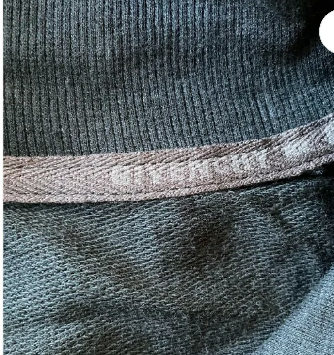 クォータージップコーディネートセットトラックスーツ（古着・ファッション）の商品画像 - 査定依頼日：2026年2月14日 - 最高査定価格：100,000円