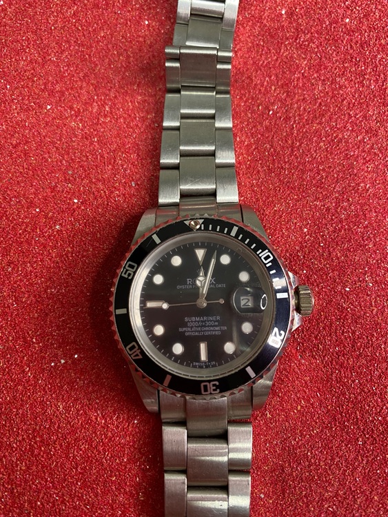 ロレックス サブマリーナ デイト 16610（高級時計）の商品画像 - 査定依頼日：2025年6月22日 - 最高査定価格：1,280,000円