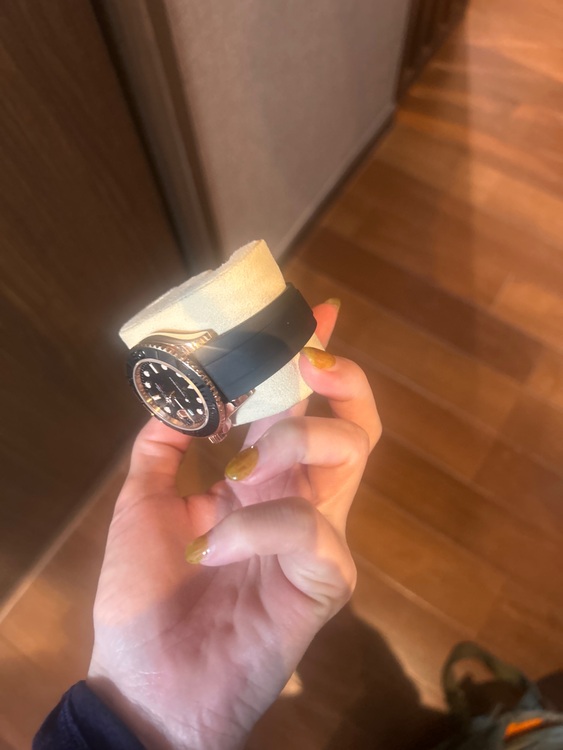 ロレックス ヨットマスター 12665（高級時計）の商品画像 - 査定依頼日：2025年12月3日 - 最高査定価格：5,000,000円