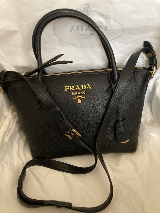 プラダ  （ブランドバッグ）の商品画像 - 査定依頼日：2025年12月20日 - 最高査定価格：140,000円