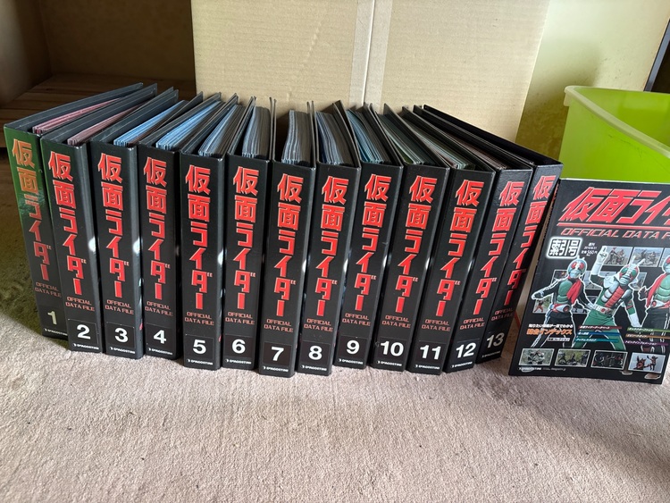 ディアゴスティーニ　仮面ライダーオフィシャルデータファイル（古本）の商品画像 - 査定依頼日：2025年10月10日 - 最高査定価格：1,000円