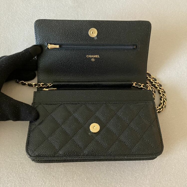 CHANEL キャビアスキン　チェーンウォレット　クラシック（ブランドバッグ）の商品画像 - 査定依頼日：2025年7月14日 - 最高査定価格：380,000円