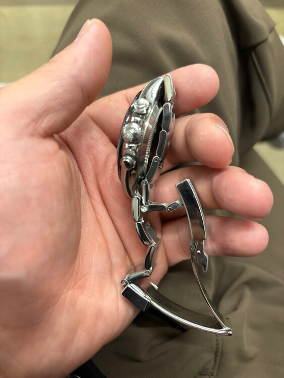 ロレックス デイトナ 11650（高級時計）の商品画像 - 査定依頼日：2024年12月25日 - 最高査定価格：4,100,000円