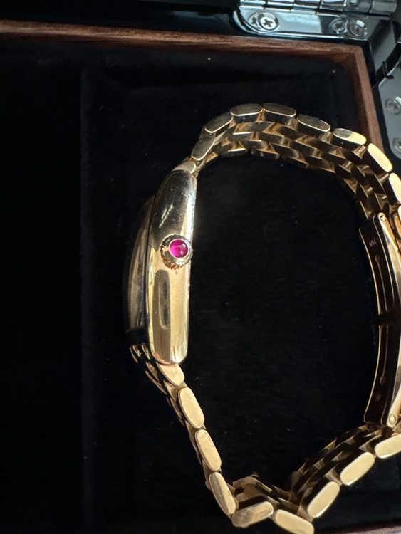 フランクミュラー その他 2252BQZRELV-RCDIR5N （高級時計）の商品画像 - 査定依頼日：2025年6月3日 - 最高査定価格：1,650,000円