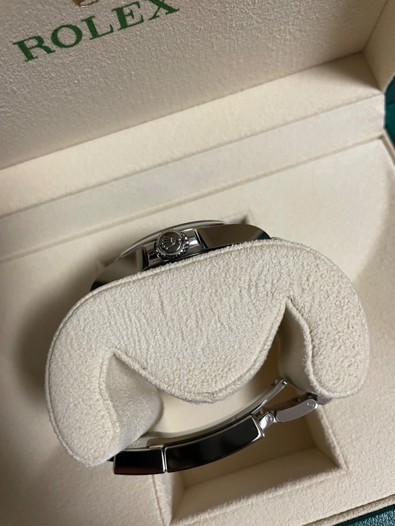 ロレックス エアキング 126900（高級時計）の商品画像 - 査定依頼日：2026年2月3日 - 最高査定価格：1,300,000円