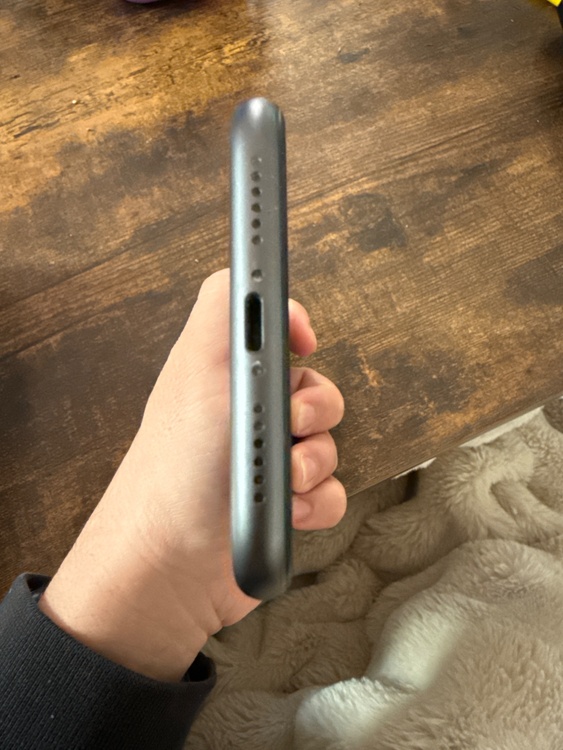 iPhone11 128G（スマホ）の商品画像 - 査定依頼日：2026年2月15日 - 最高査定価格：21,000円