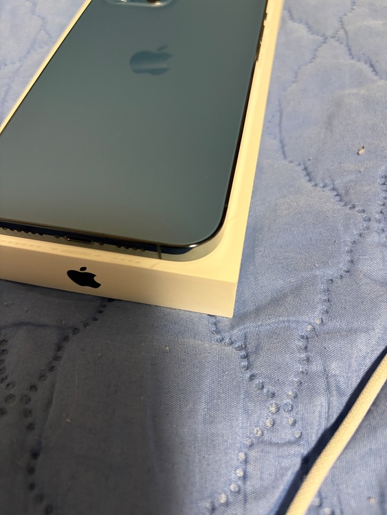 iPhone iPhone 12 Pro Max 128GB SIMフリー（スマホ）の商品画像 - 査定依頼日：2026年9月8日 - 最高査定価格：40,500円