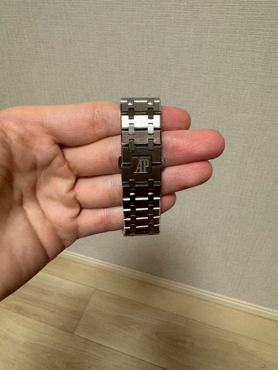 Ref.15300ST.OO.1220ST.99（高級時計）の商品画像 - 査定依頼日：2025年10月18日 - 最高査定価格：4,200,000円