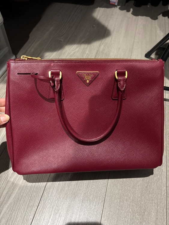 プラダ  （ブランドバッグ）の商品画像 - 査定依頼日：2026年3月4日 - 最高査定価格：100,000円
